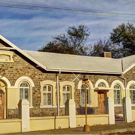 Schuetzenhaus Guesthouse Keetmanshoop Bagian luar foto